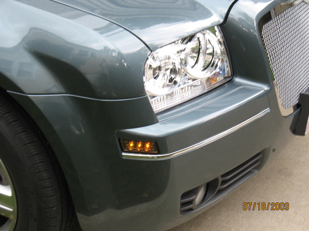 Chrysler 300 clear side markers #4